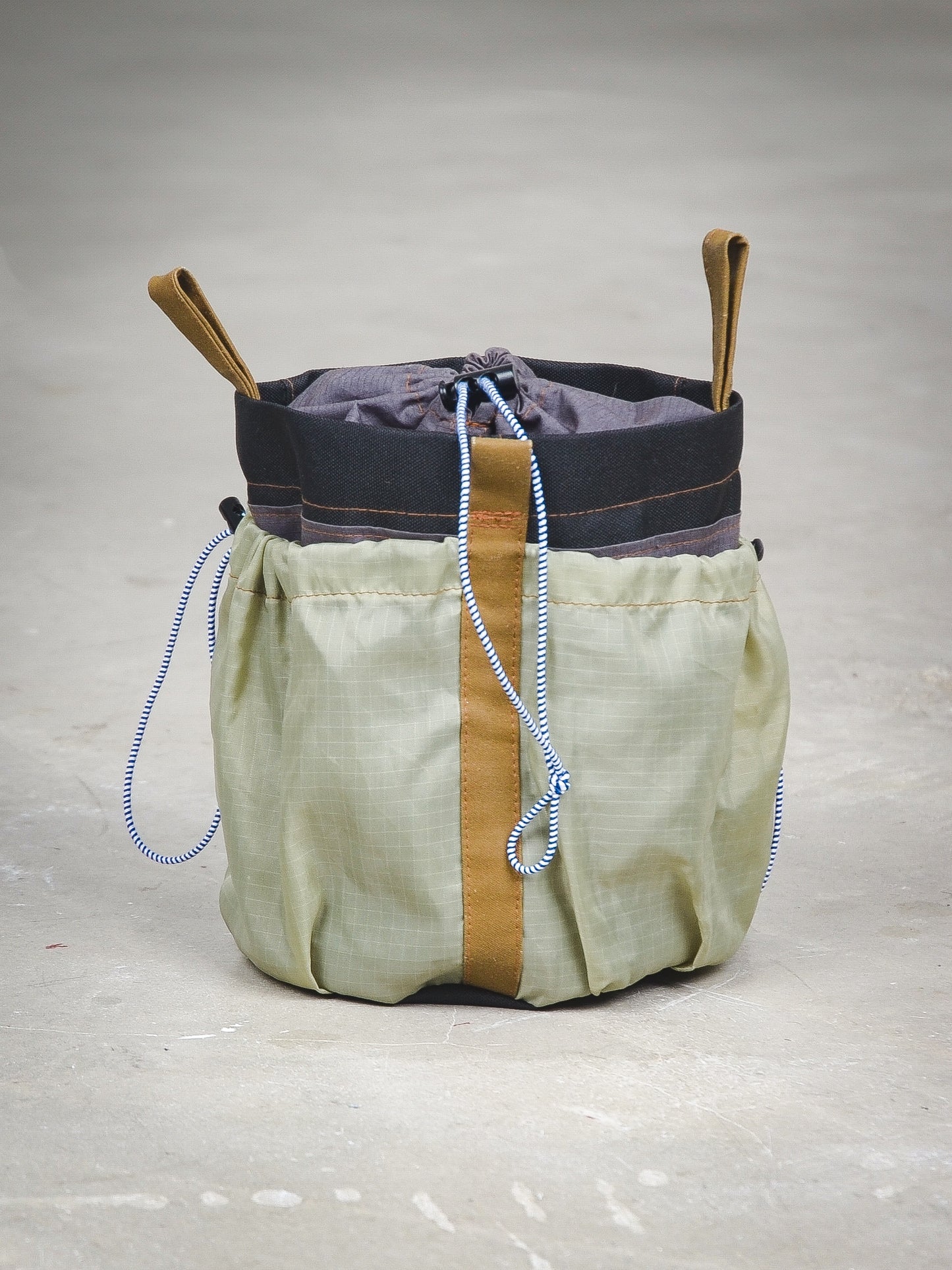 Dega Studio x Noods Radio: Pouch 01
