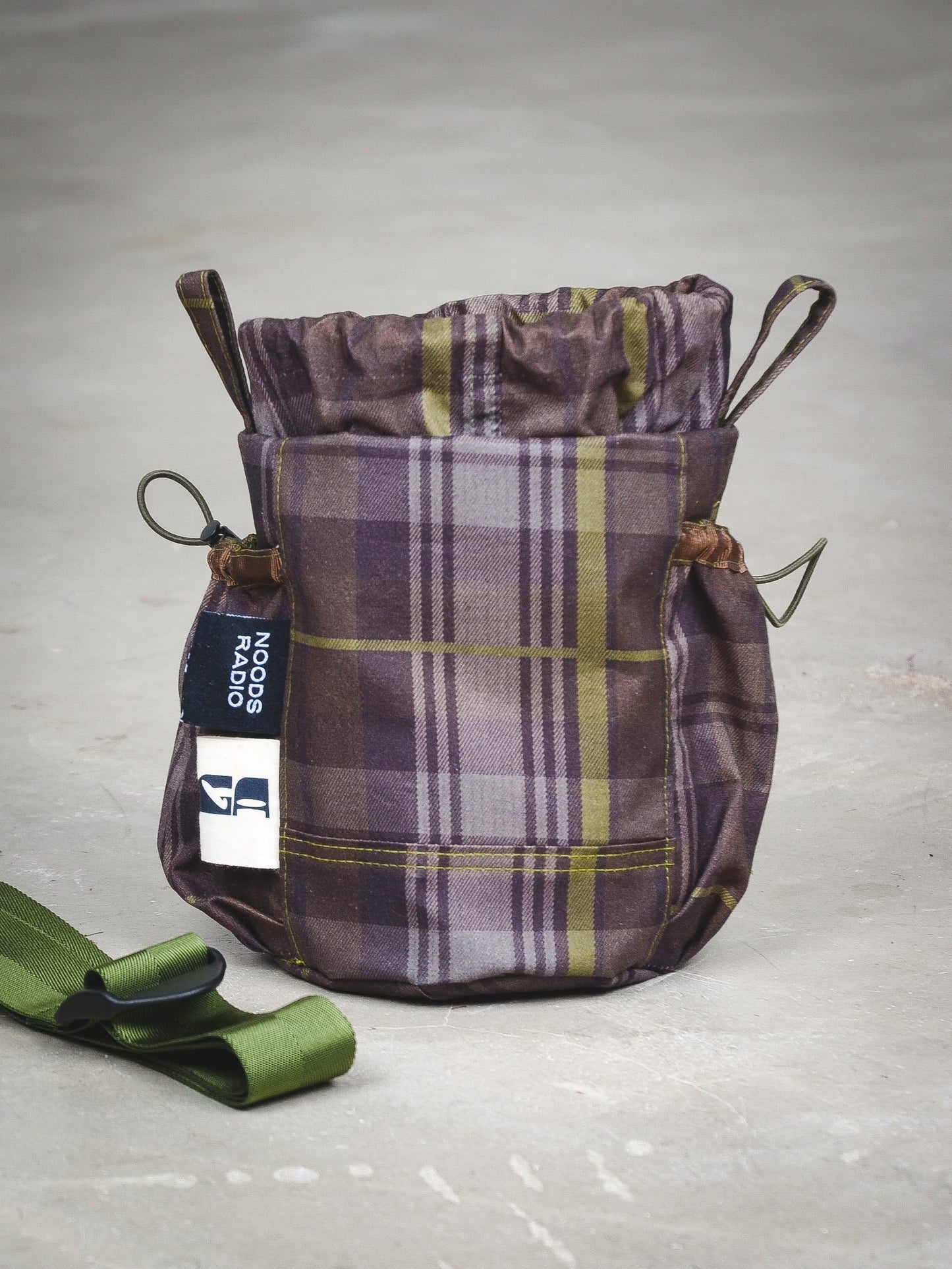 Dega Studio x Noods Radio: Pouch 10