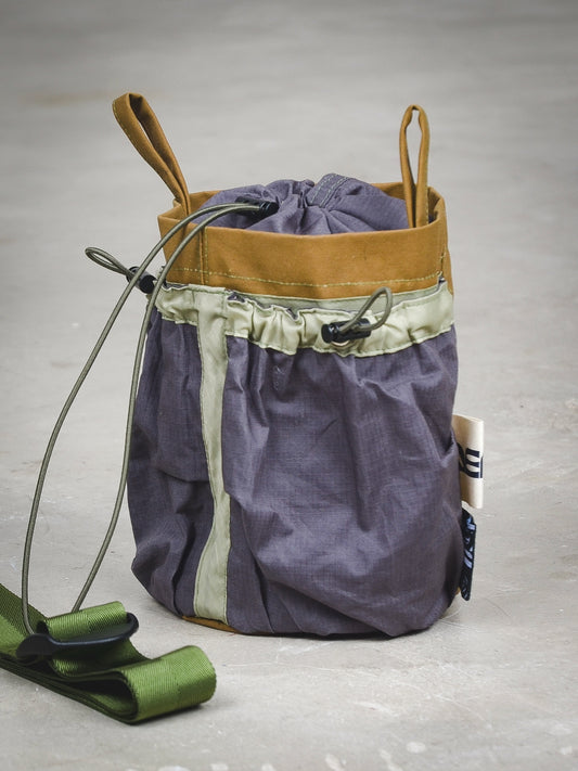 Dega Studio x Noods Radio: Pouch 15