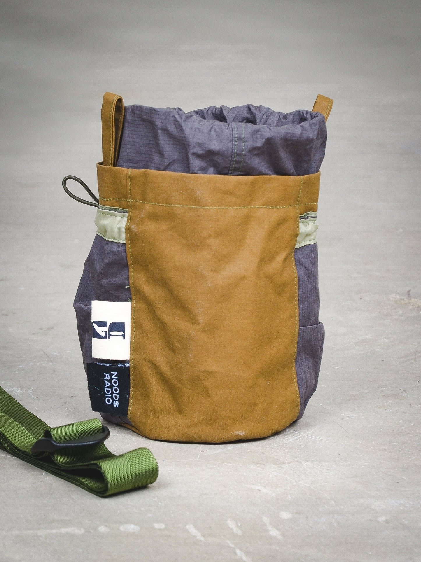 Dega Studio x Noods Radio: Pouch 15