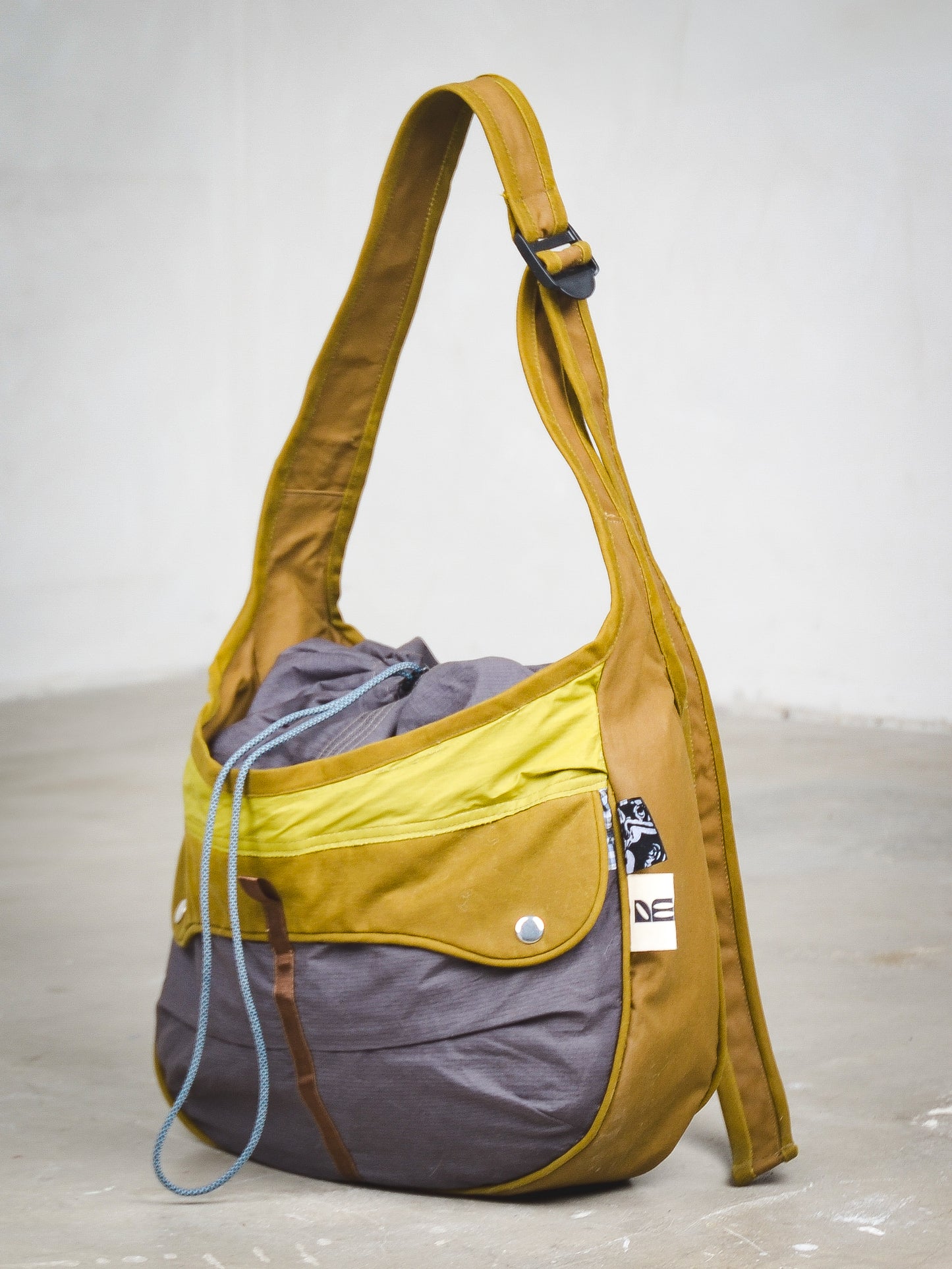 Dega Studio x Noods Radio: Sling 02